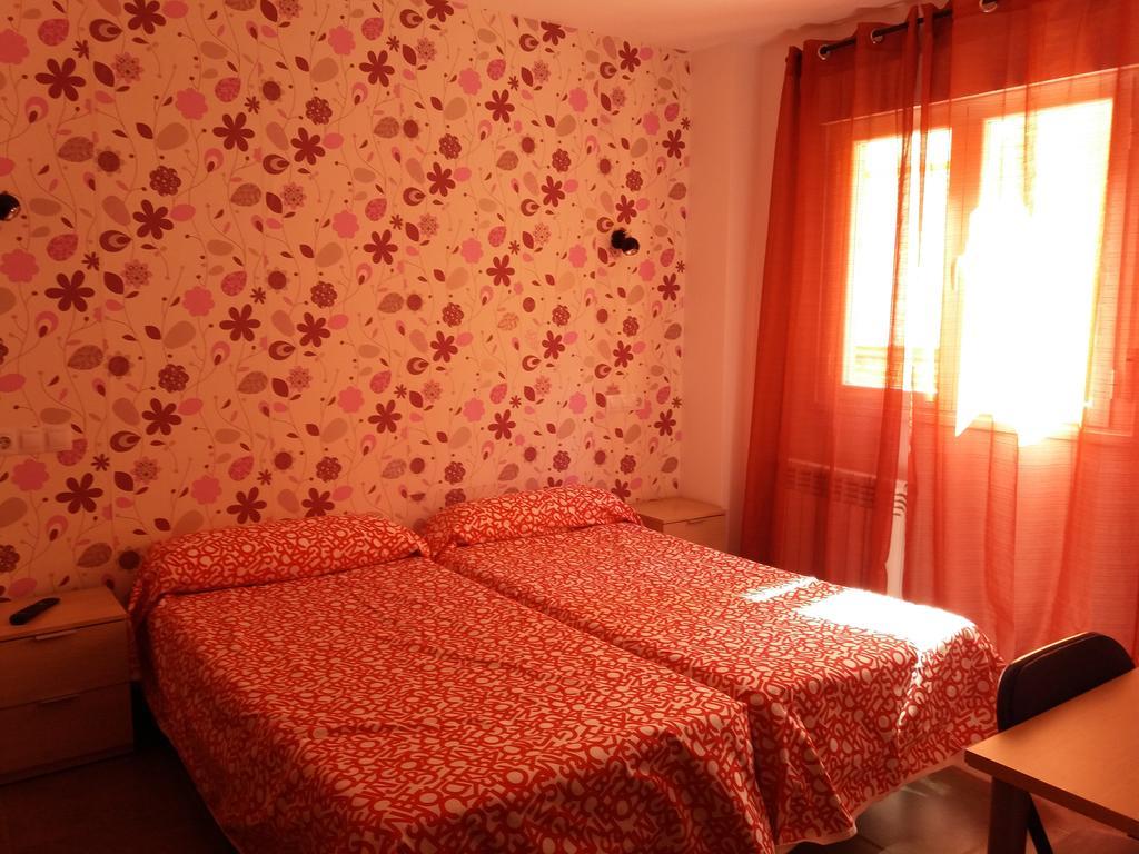 סנטו דומינגו דה לה קלסאדה Hostal La Catedral מראה חיצוני תמונה